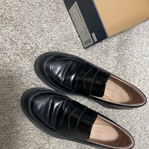 Women’s Cole Haan loafer 8.5 waterproof